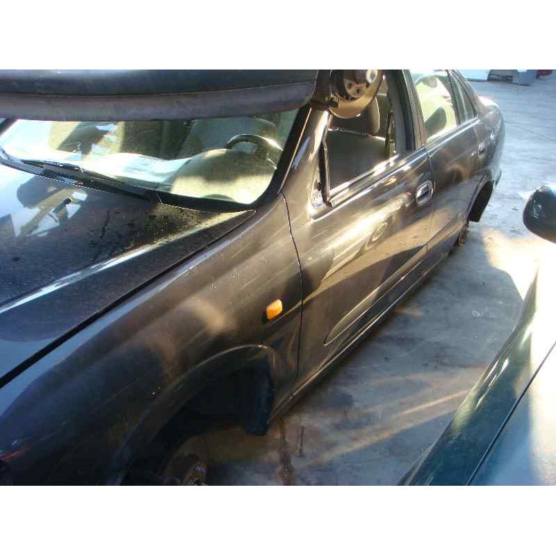 nissan almera (n16/e) del año 2000