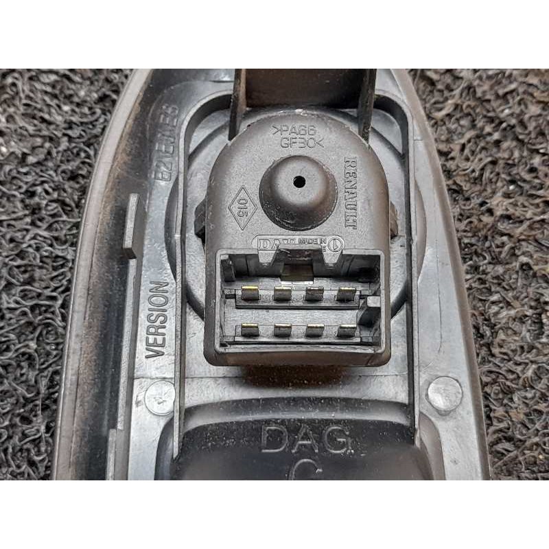 Recambio de mando retrovisor para renault clio ii fase ii (b/cb0) expression referencia OEM IAM 7700429992C 3