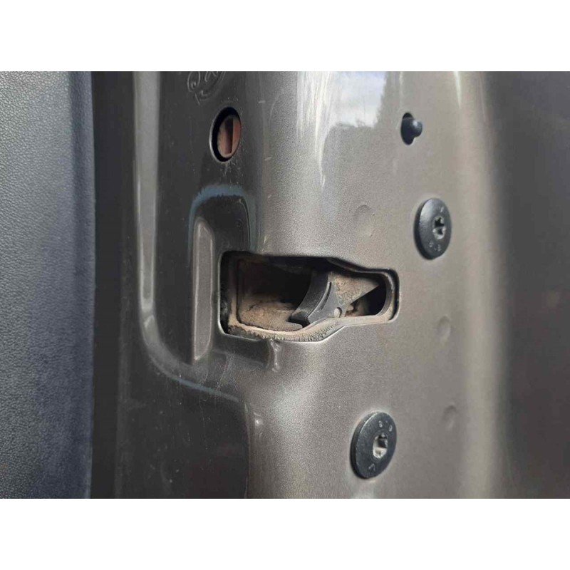 Recambio de cerradura puerta trasera derecha para peugeot 208 active referencia OEM IAM   