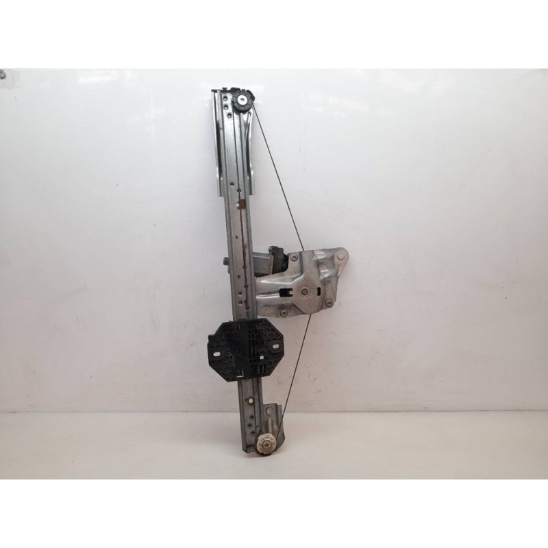 Recambio de elevalunas delantero derecho para dacia sandero laureate referencia OEM IAM 807269299R - Blanco 2