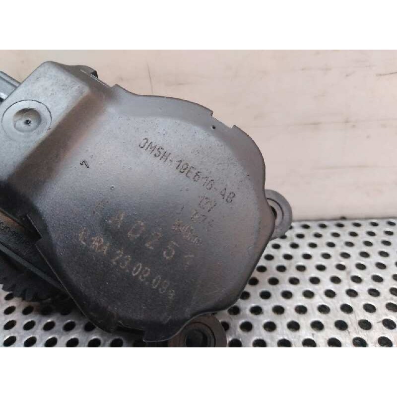 Recambio de motor apertura trampillas climatizador para ford focus lim. (cb4) titanium referencia OEM IAM 3M5H19E616AB - Blanco 2