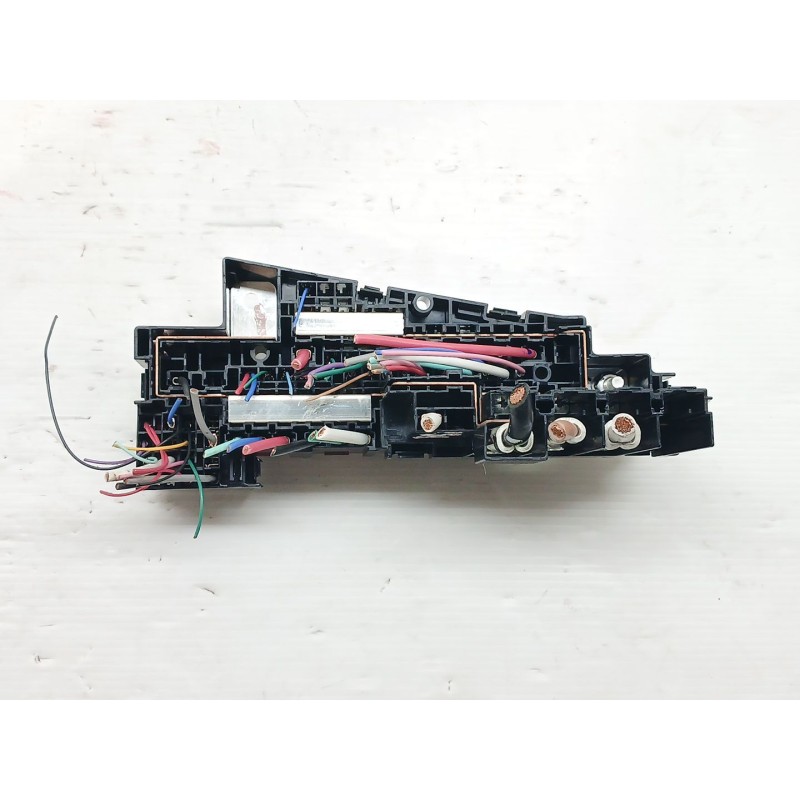 Recambio de caja reles / fusibles para toyota camry (xv70) hybrid advance referencia OEM IAM 8262033140C - Marrón 3