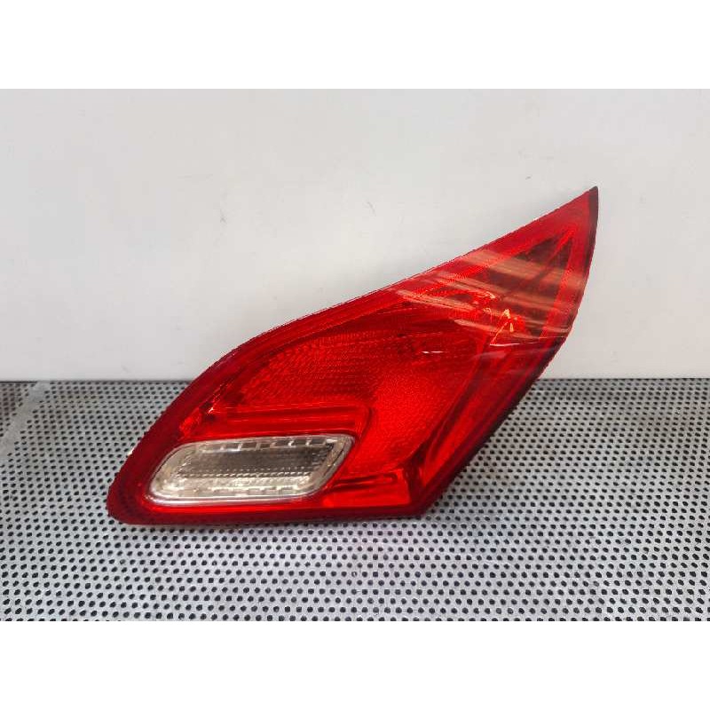 Recambio de piloto trasero derecho interior para opel astra j lim. excellence referencia OEM IAM   