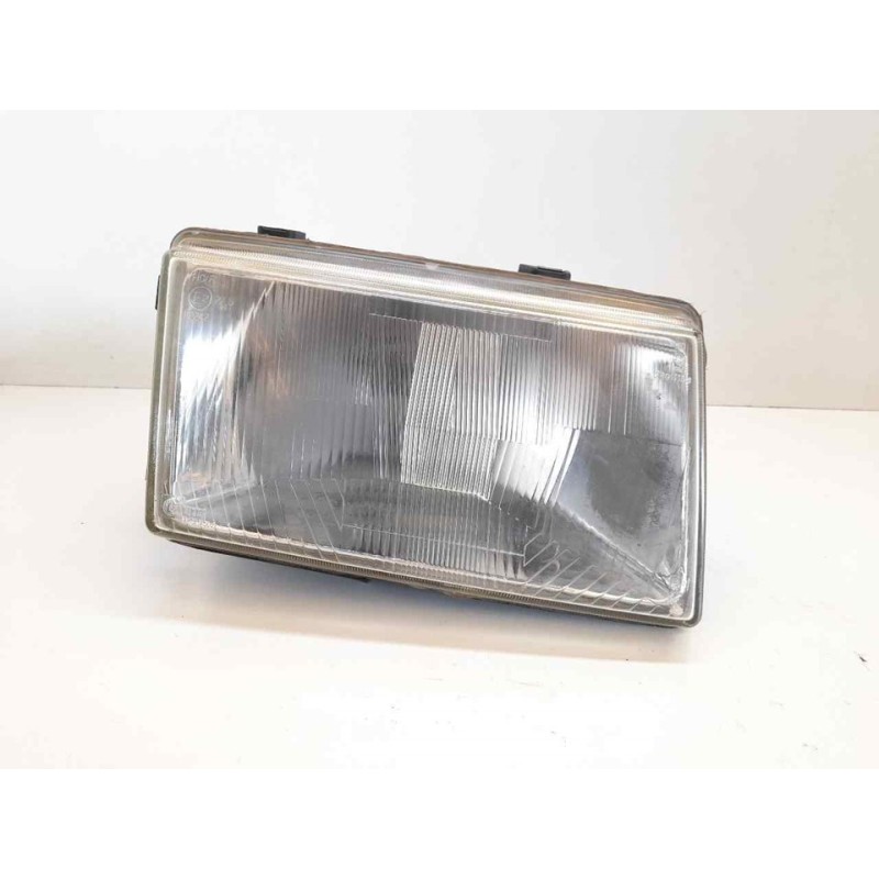 Recambio de faro derecho para renault trafic (desde 5.89) t 900 referencia OEM IAM   