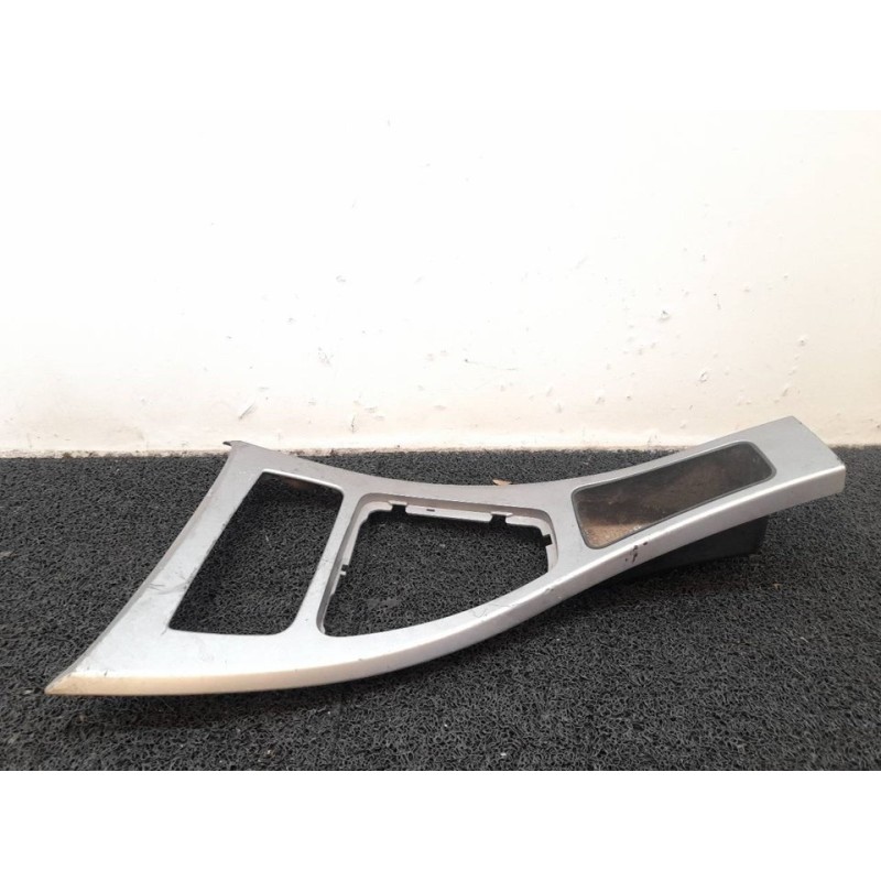 Recambio de moldura para bmw serie 3 berlina (e90) 320d referencia OEM IAM - Negro 4