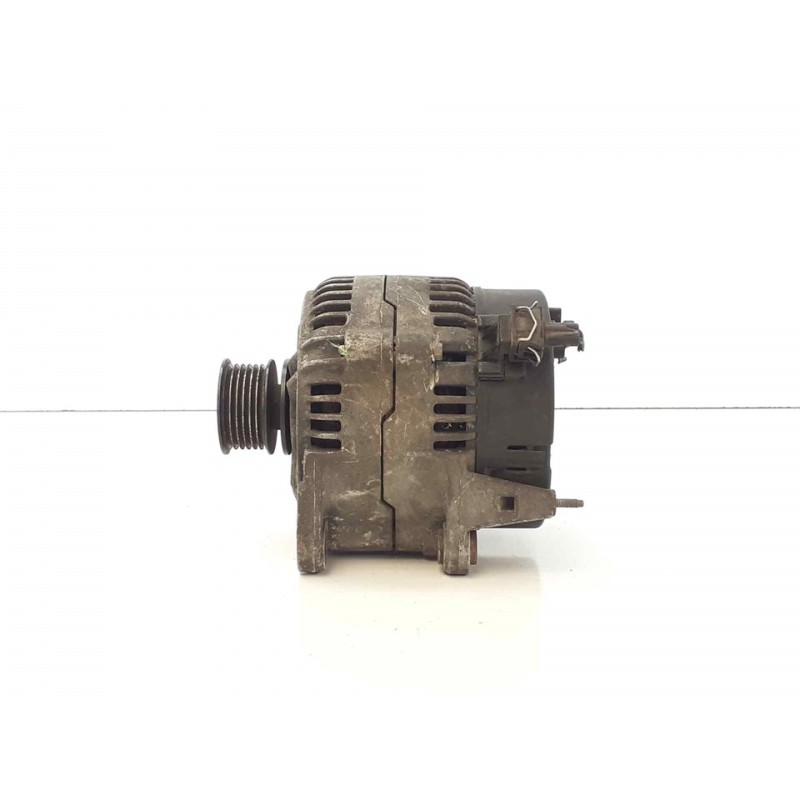 Recambio de alternador para volkswagen golf iii berlina (1h1) 1.9 tdi referencia OEM IAM   BOSCH
