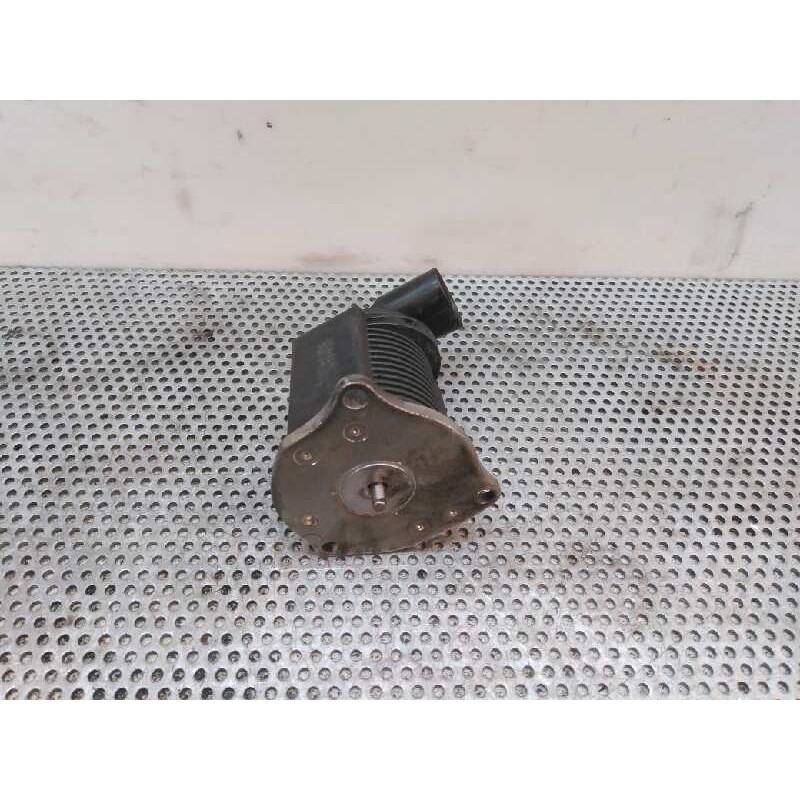 Recambio de valvula egr para opel corsa c cosmo referencia OEM IAM 500240070 - Blanco 3