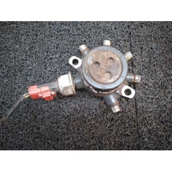 RAMPA INYECTORA 4M5Q9D280DB 