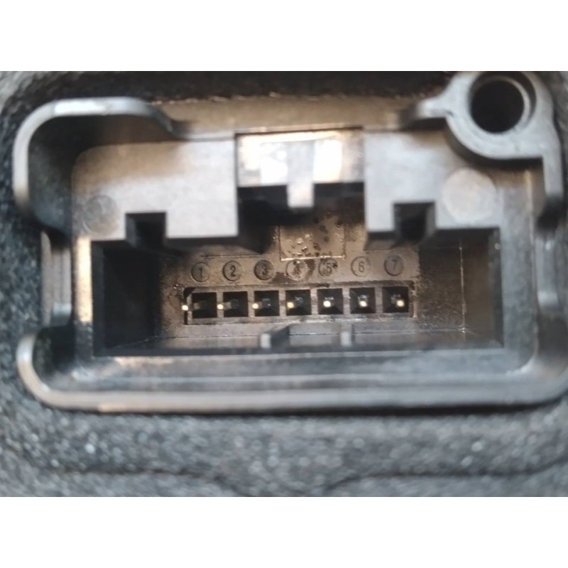 Recambio de cerradura puerta trasera derecha para skoda fabia ambition plus referencia OEM IAM A6L5TA839016L - Blanco 3