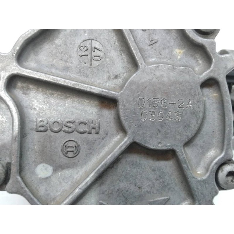 Recambio de depresor freno / bomba vacio para peugeot partner (s2) 1.6 16v hdi cat referencia OEM IAM BOSCH - Blanco 3