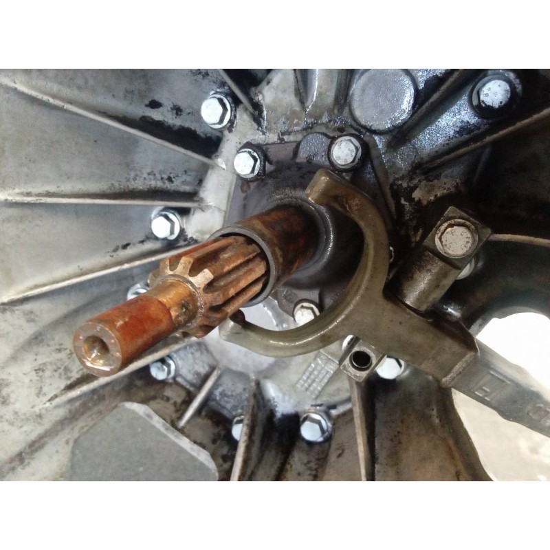 Recambio de caja cambios para iveco daily caja cerrada (1989 =>) 2.8 diesel referencia OEM IAM 8868231 282619B98 4335792 6