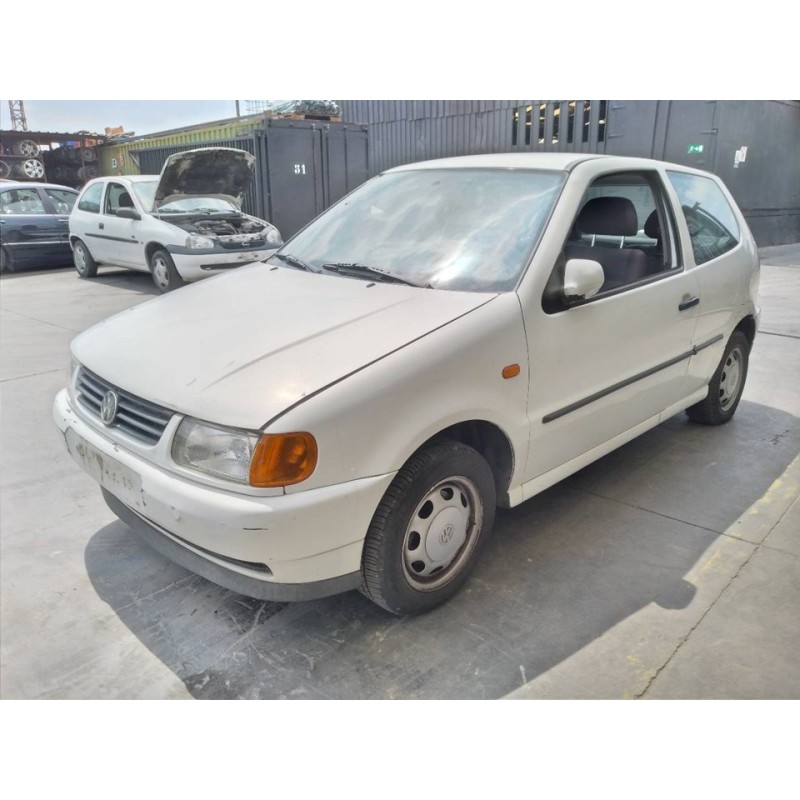 volkswagen polo berlina (6n1) del año 1995