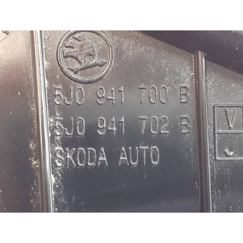 Recambio de faro antiniebla derecho para skoda fabia (5j2 ) style referencia OEM IAM 5J0941700B 3
