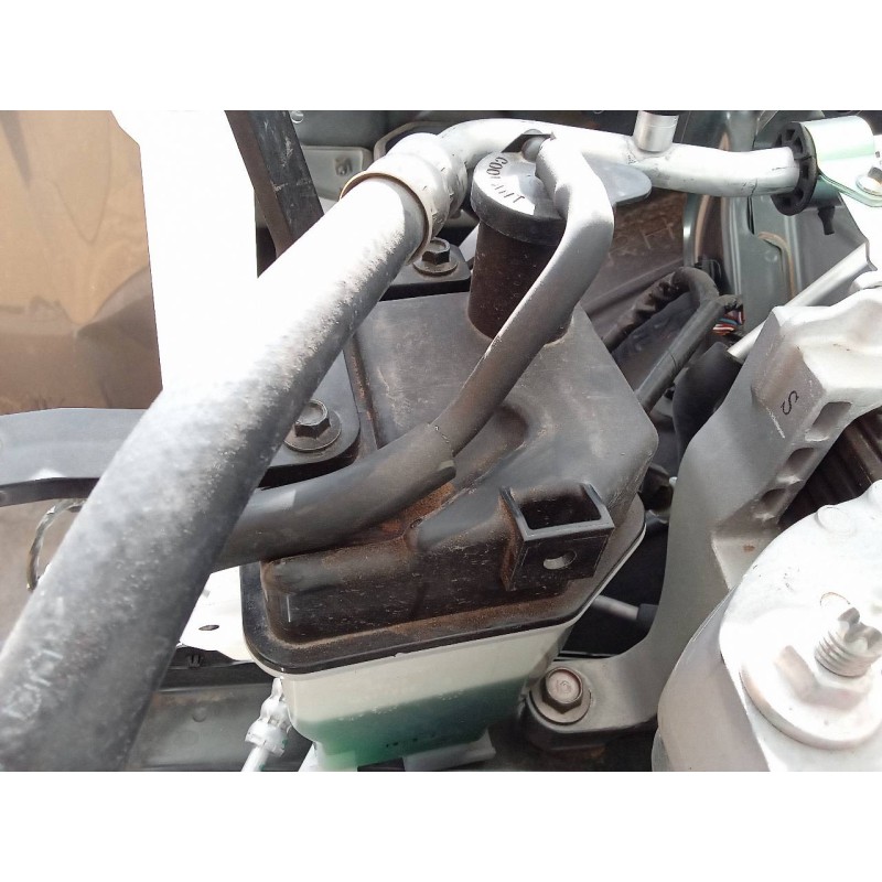 Recambio de deposito expansion para mazda cx-30 selection 2wd referencia OEM IAM K6805  