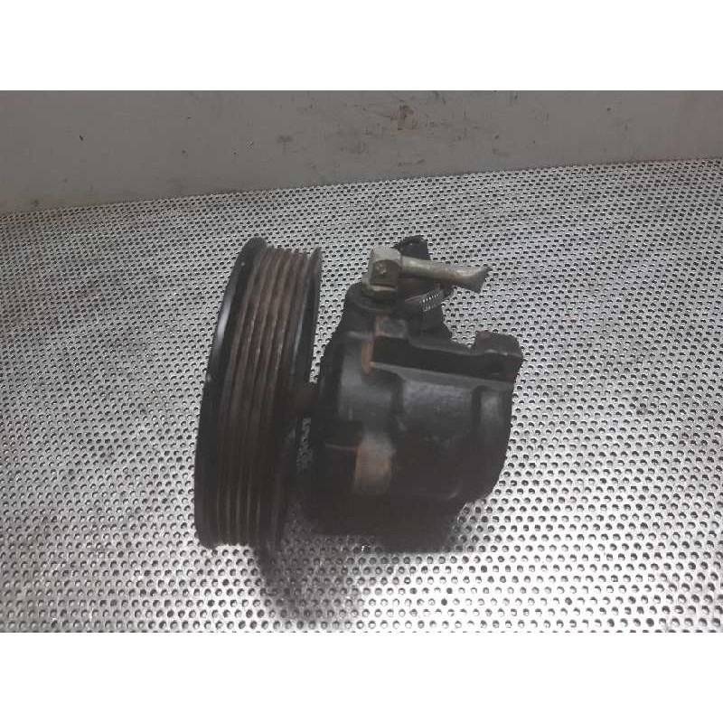 Recambio de bomba direccion para ford fiesta berl./courier referencia OEM IAM HBDAW 32951 4BB1100