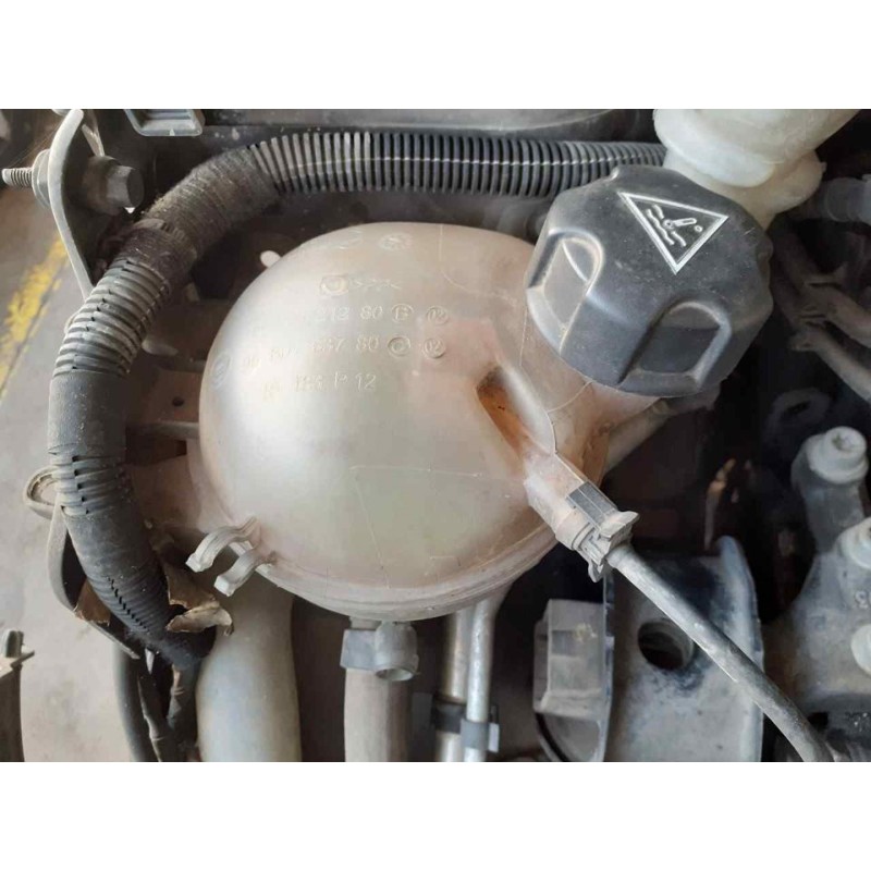 Recambio de deposito expansion para peugeot 208 active referencia OEM IAM 9652621280 9680163780 