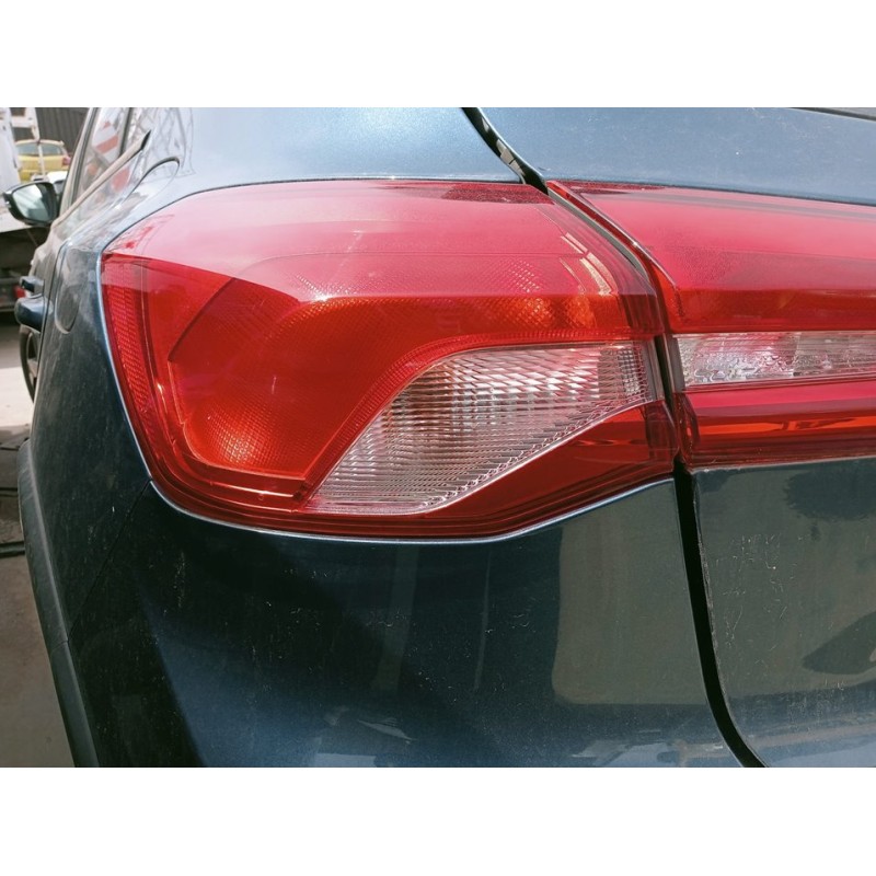 Recambio de piloto trasero izquierdo para ford focus active referencia OEM IAM   