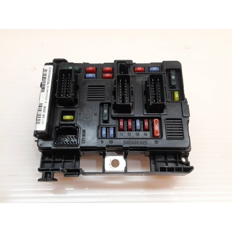 Recambio de caja reles / fusibles para citroën c3 1.4 hdi sx plus referencia OEM IAM 9650618280  