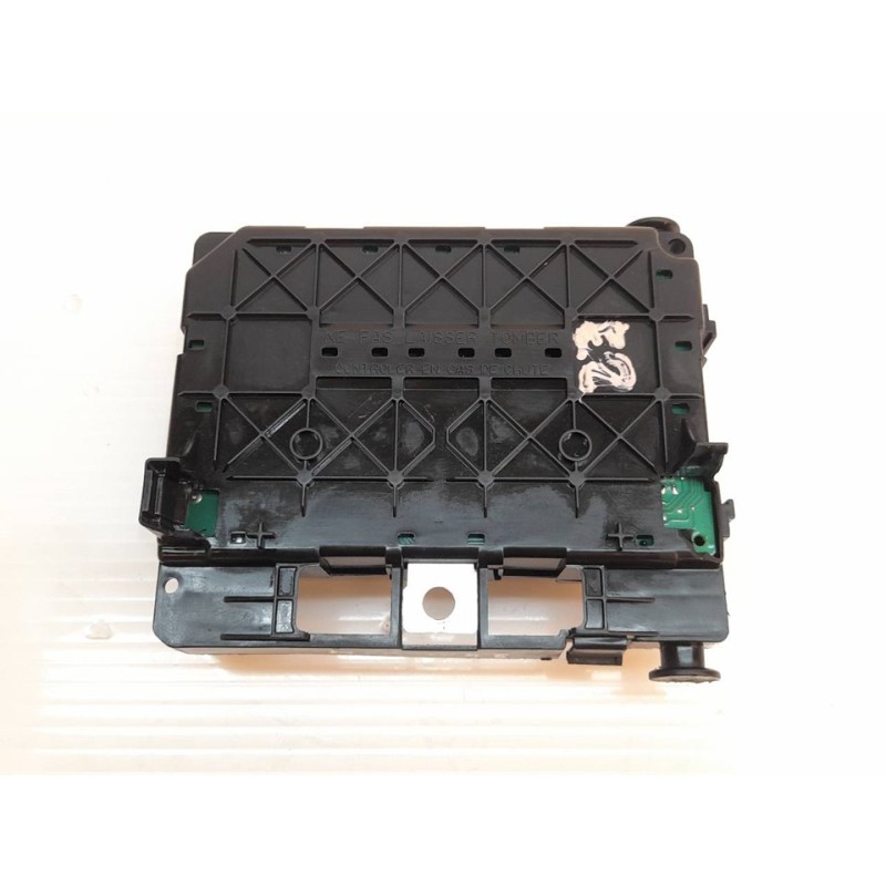 Recambio de caja reles / fusibles para citroën c3 1.4 hdi sx plus referencia OEM IAM 9650618280 2