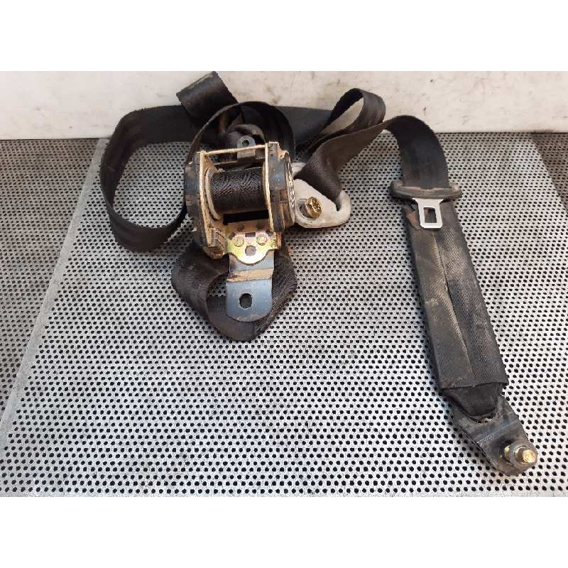 Recambio de cinturon seguridad trasero izquierdo para nissan cabstar e 3.0d referencia OEM IAM   