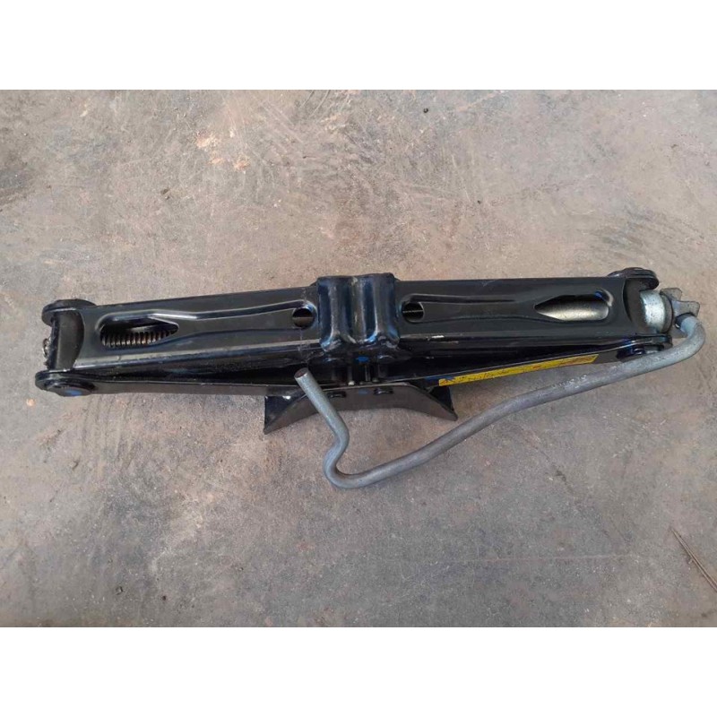 Recambio de gato para peugeot 208 active referencia OEM IAM 2