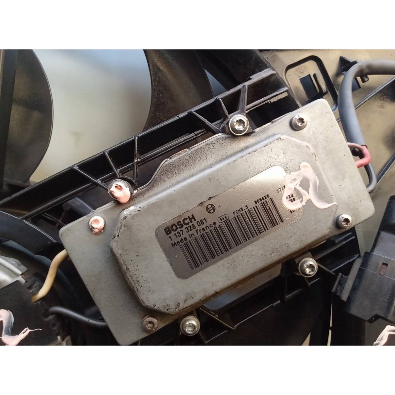 Recambio de electroventilador para volvo s80 berlina 2.9 referencia OEM IAM 1137328061 0130303909 BOSCH 5