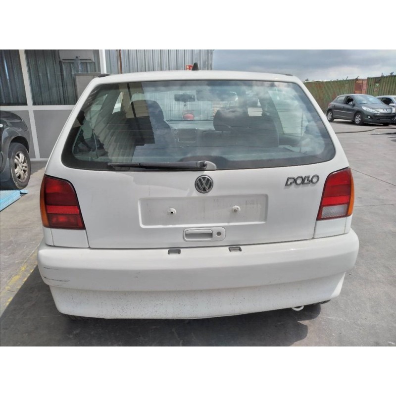 volkswagen polo berlina (6n1) del año 1995