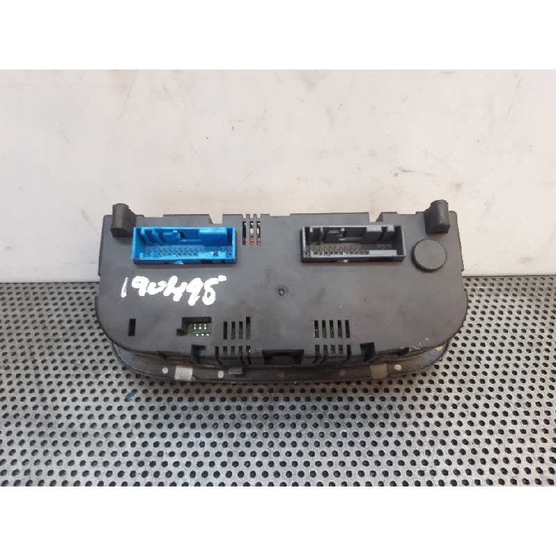 Recambio de mando climatizador para opel corsa c cosmo referencia OEM IAM 13123400 - Gris 2