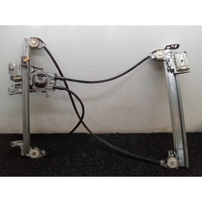 Recambio de elevalunas delantero derecho para citroën c3 pluriel 1.4 referencia OEM IAM 400620F  
