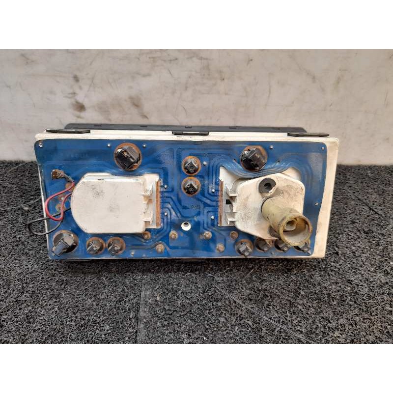 Recambio de cuadro instrumentos para seat fura gl referencia OEM IAM - Azul 3