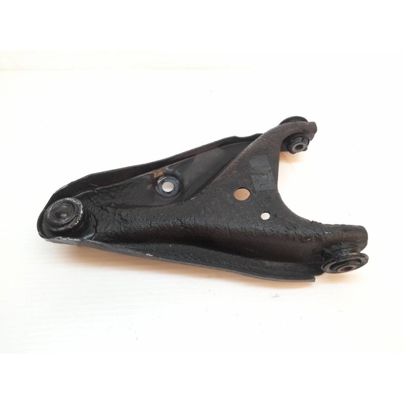 Recambio de brazo suspension inferior delantero izquierdo para dacia sandero stepway referencia OEM IAM - Blanco 2
