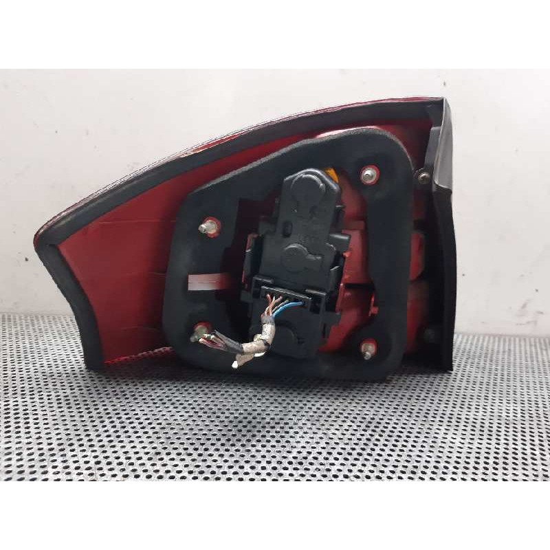 Recambio de piloto trasero derecho para audi a6 berlina (4b2) 2.5 tdi referencia OEM IAM - Negro 6