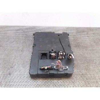CAJA RELES / FUSIBLES 8200309690 S118400220D 