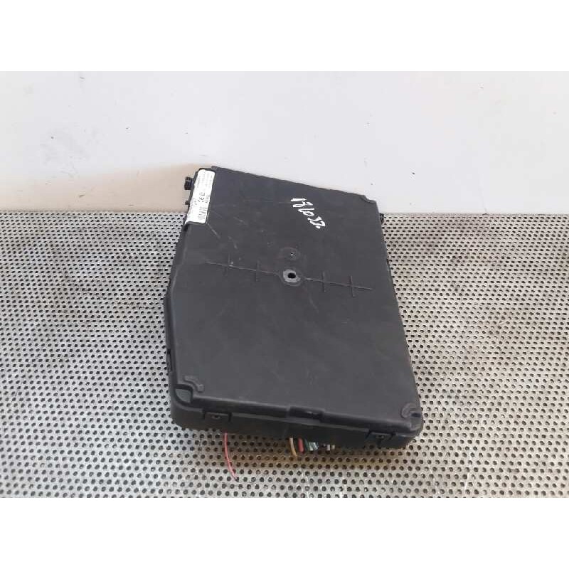 Recambio de caja reles / fusibles para renault scenic ii luxe privilege referencia OEM IAM 8200309690 S118400220D - Gris 2