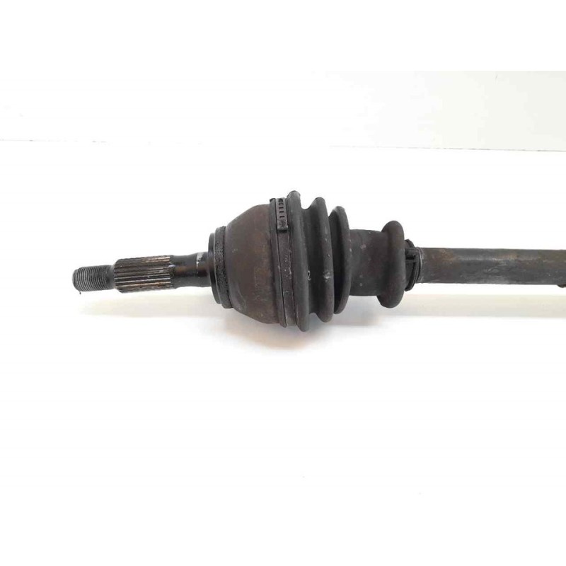Recambio de transmision delantera izquierda para renault trafic (desde 5.89) t 900 referencia OEM IAM 4