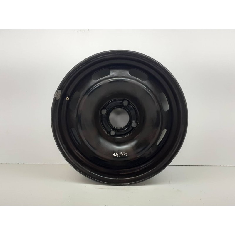 Recambio de llanta para peugeot 208 active referencia OEM IAM KBA43816  