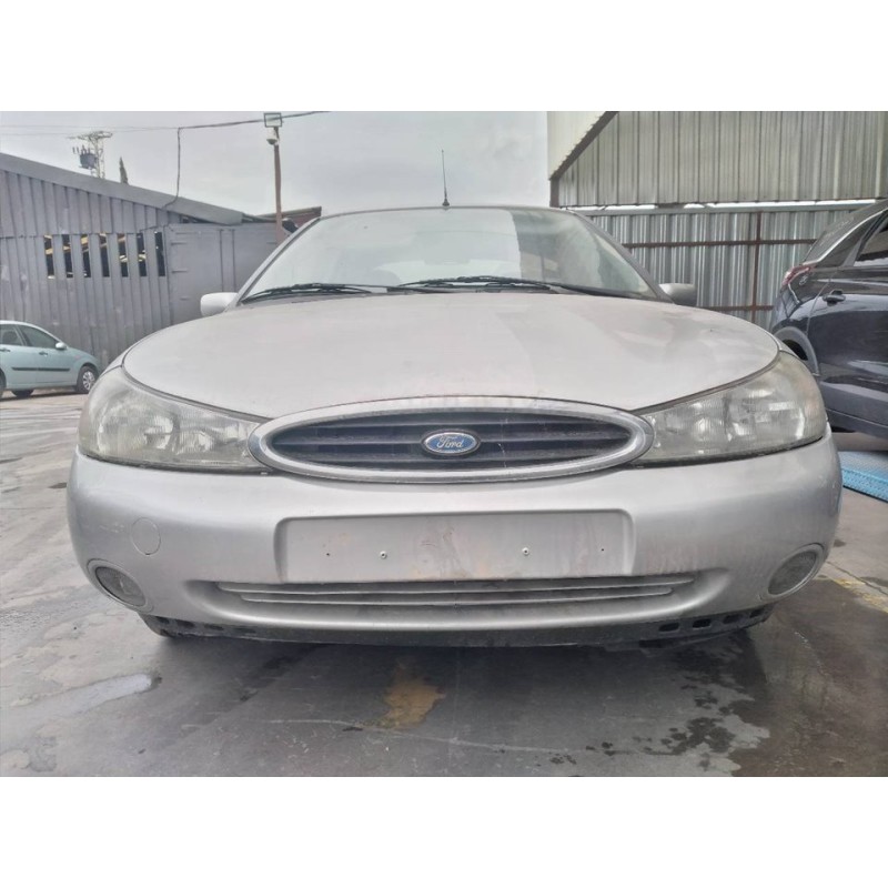 ford mondeo berlina (gd) del año 2000