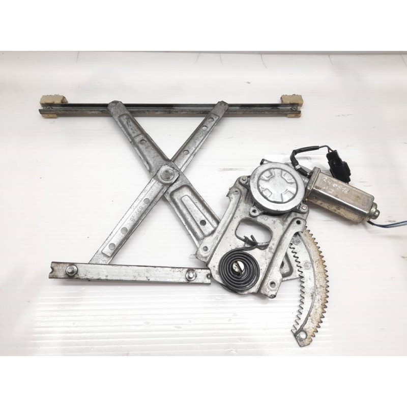 Recambio de elevalunas delantero izquierdo para opel monterey ls referencia OEM IAM 3