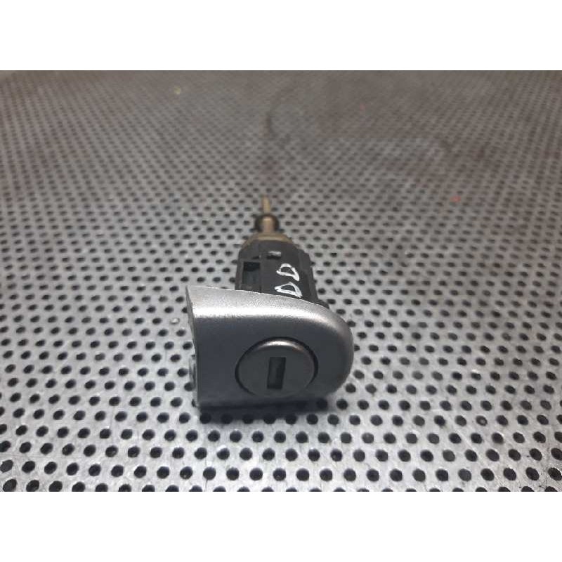 Recambio de bombin puerta delantera derecha para volkswagen golf iv berlina (1j1) conceptline referencia OEM IAM   