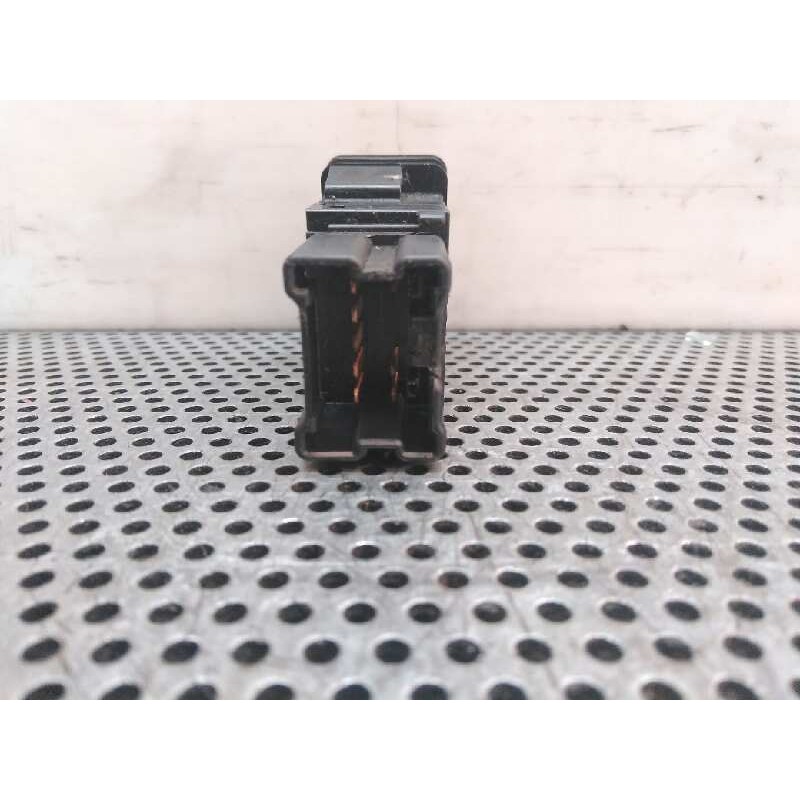 Recambio de warning para nissan almera (n16/e) tekna referencia OEM IAM 2