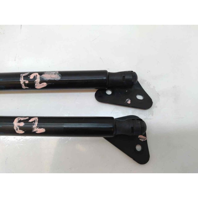Recambio de amortiguadores maletero / porton para bmw x1 (e84) sdrive 18d referencia OEM IAM - Negro 3