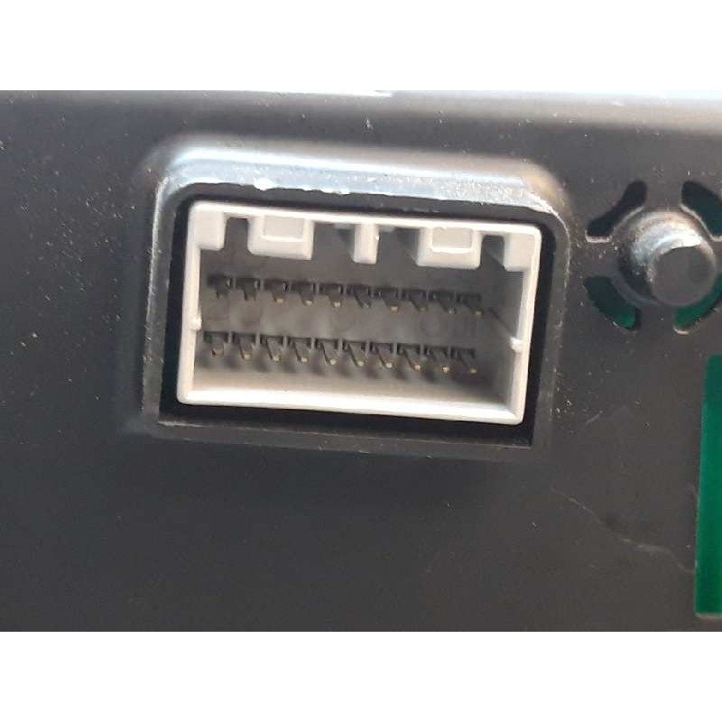 Recambio de cuadro instrumentos para ssangyong kyron 200 xdi limited referencia OEM IAM 8021009040 - Negro 2