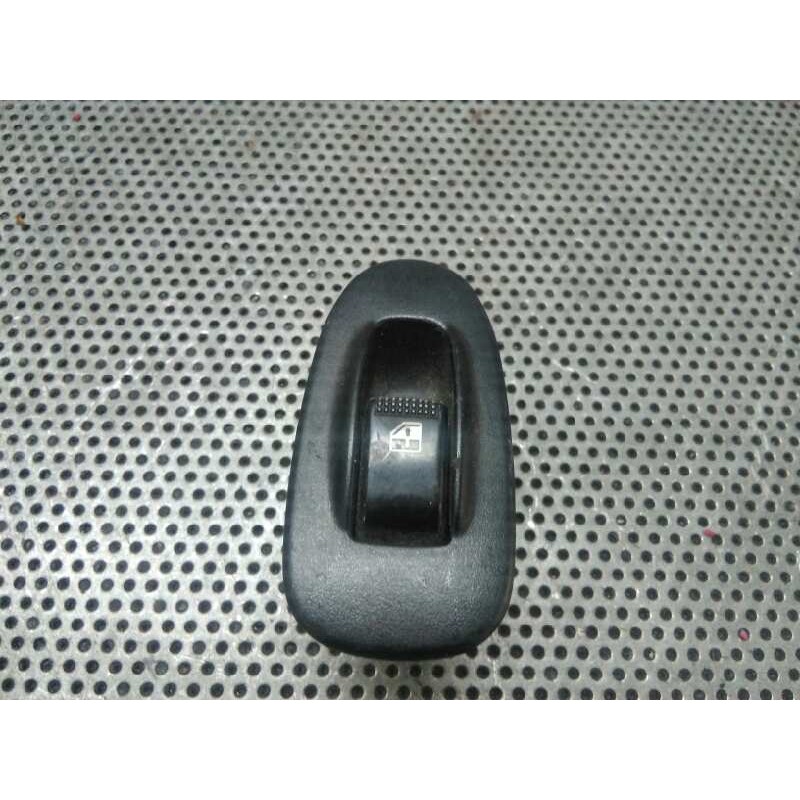 Recambio de mando elevalunas trasero izquierdo para kia sephia ll básico referencia OEM IAM   