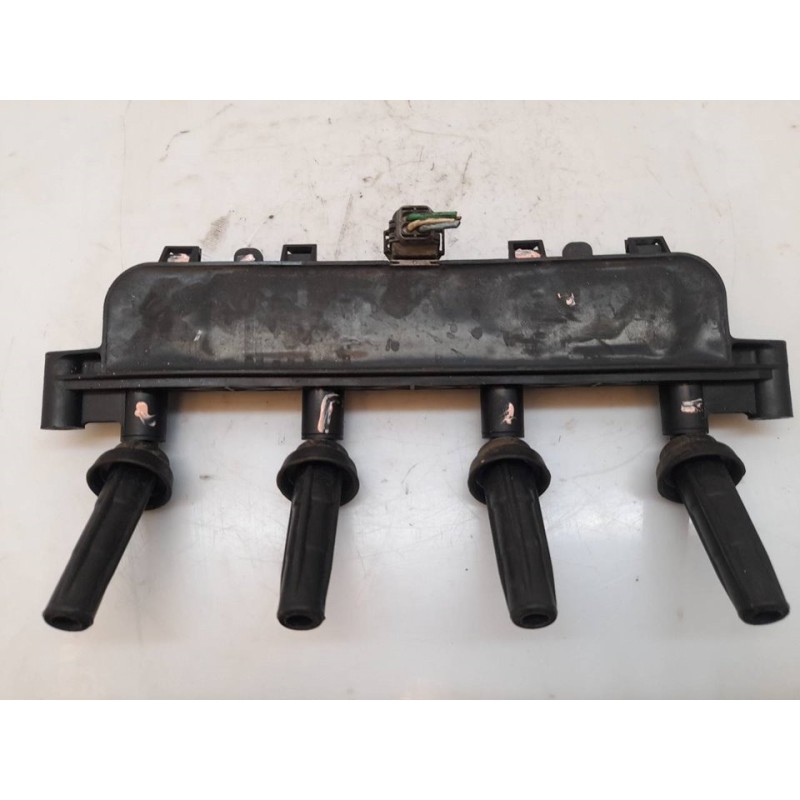 Recambio de bobina encendido para peugeot 106 (s2) max referencia OEM IAM 9635864980 154302 3