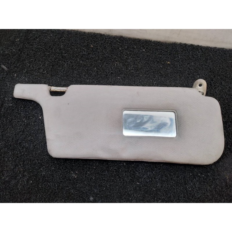 Recambio de parasol derecho para kia sephia gtx referencia OEM IAM   