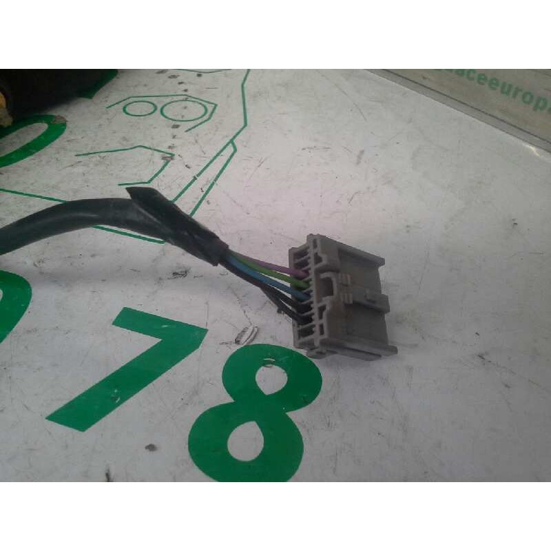 Recambio de retrovisor izquierdo para nissan primera berlina (p12) 2.2 16v turbodiesel cat referencia OEM IAM 96302AU416 2