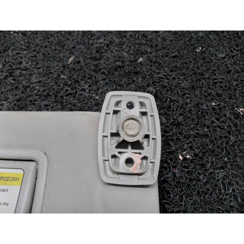 Recambio de parasol derecho para citroën c1 sx referencia OEM IAM 5