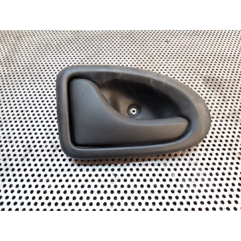Recambio de maneta interior delantera izquierda para dacia logan ambiance referencia OEM IAM   