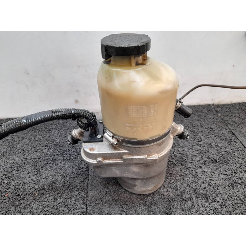 Recambio de bomba direccion para opel astra twin top cosmo referencia OEM IAM M24960235TD  