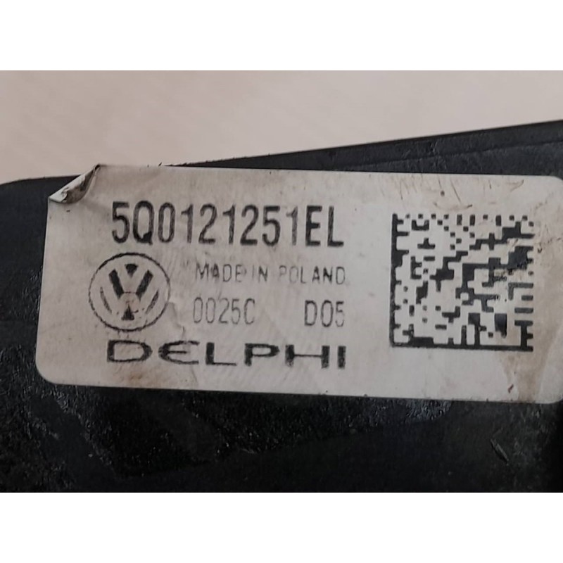 Recambio de radiador agua para seat leon (5f1) i-tech referencia OEM IAM 5Q0121251EL - Blanco 2